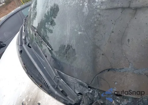 1996 Chevrolet G10 z USA, uszkodzony, nr VIN 1GCEG15W8T1043813